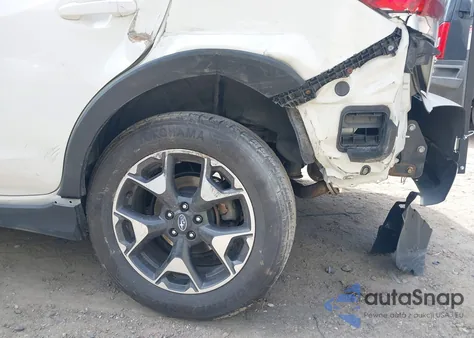 2020 Subaru Crosstrek Premium из США, поврежденный, VIN JF2GTAPC6L8222898